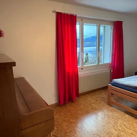 بيت للعطل Lakeviewhouse Sundlauenen