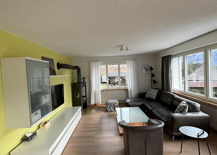 Casa vacanze Lakeviewhouse Sundlauenen